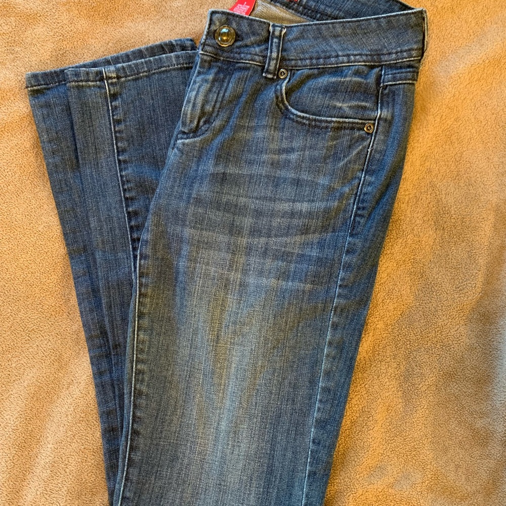 Elle Jeans